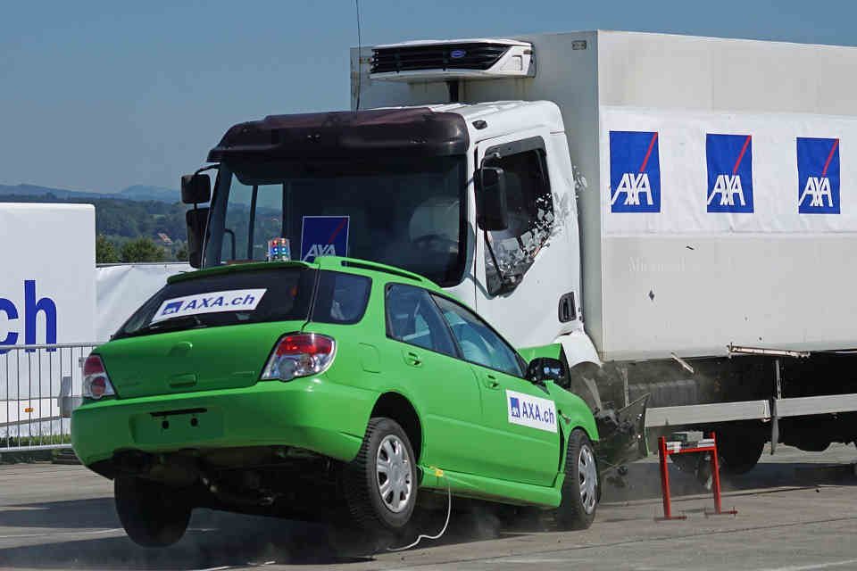 Truck Catches on Fire After Being Struck by Car: Why a Truck Accident Attorney Would Act Faster Than a Simple Car Accident Attorney